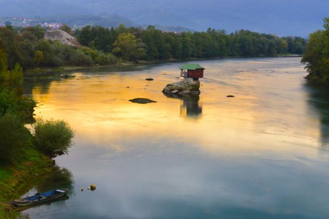 Glavni turistièki aduti Srbije: Dunav i jezera